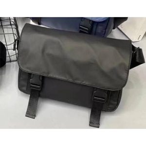 حمل کیف دوشی Celion Kall مدل CK8508