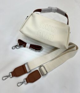 کیف دوشی چرمی MIU MIU مدل MI3846