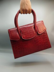 حمل کیف دستی چرم زنانه مدل Bergi