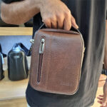 کیف دوشی دستی چرم ARAZBAG مدل تندیس