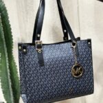 کیف دوشی دستی MICHAEL KORS مدل 440