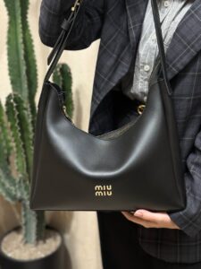 کیف دوشی دستی MIU MIU مدل 481