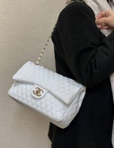 استایل کیف دوشی CHANEL مدل 231