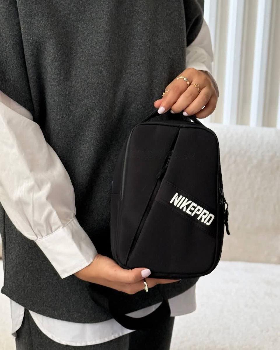 مشخصات بادی بگ Nike Pro مدل 943